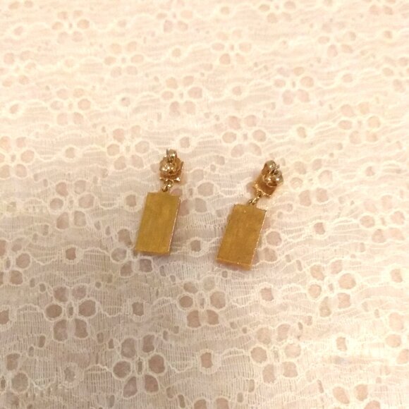 Vintage Onyx Gold Tone Dangle Drop Earrings Timeless VTG Jewelry - Picture 8 of 8